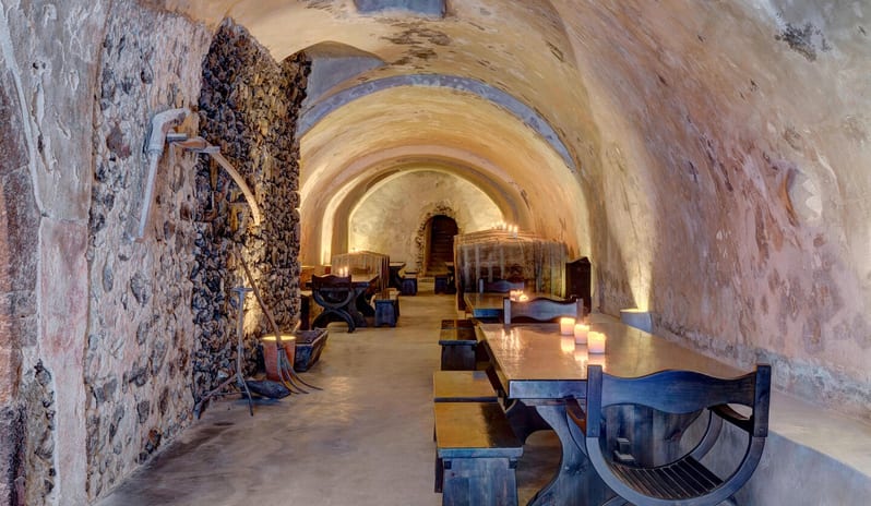 VEDEMA OVERVIEW WINE BAR